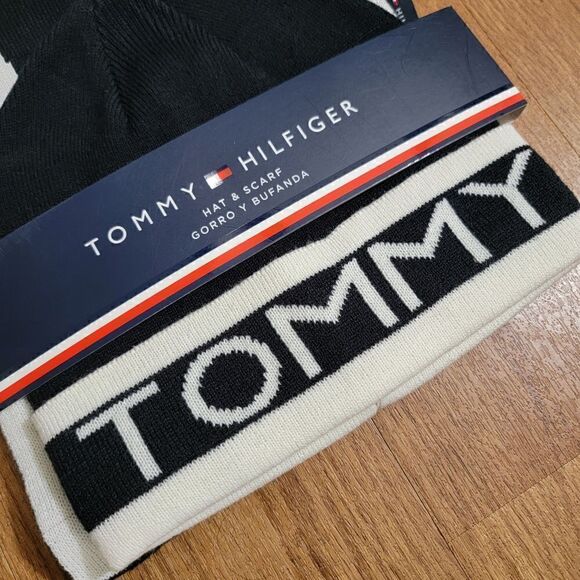 Tommy Hilfiger Scarf Beanie Set Navy Blue White Cable Knit Unisex Style Big Logo - Picture 2 of 8